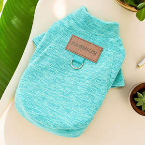 เสื้อยืดลายตัวอักษรแฟชั่นสำหรับแมว  วัสดุโพลีเอสเตอร์อย่างดี  พร้อมห่วงโลหะรูปตัว D  หลากสี  ไซส์ XS-6XL  สำหรับใส่กลางแจ้ง  ตกแต่งด้วยหนัง  ขายดี - Product Image 2