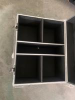 Flightcase en aluminium MOKA pour équipement d'éclairage de scène professionnel sur mesure
