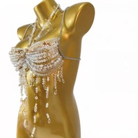 Bralette perlée et chaîne de hanche, cadeau de fête d'anniversaire, haut sirène, tenue d'anniversaire, vêtements de plage