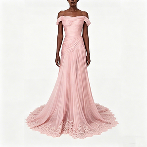 Elegante Vestido de Noche Formal Rosa Palo con Hombros Descubiertos, Falda de Tul Fruncida con Cola de Encaje, Largo hasta el Suelo, para Gala, Personalizable para Mujer - Product Image 2