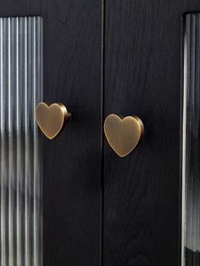 Hot Sale Solid <strong>Antique</strong> Brass Heart <strong>Drawer</strong> Pulls and <strong>Knobs</strong> for Kids' Room Lovely Kitchen Cabinet <strong>Knob</strong> Bronze - Product Image 1