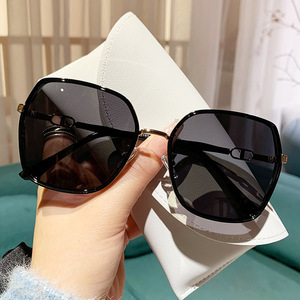 Poligono di lusso di marca di design quadrati occhiali da sole nuove donne uomini moda occhiali da sole sfumati occhiali da sole UV400 De Sol Ocul - Product Image 2