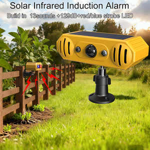 Alarme solaire extérieure à <span class=keywords><strong>détecteur</strong></span> <span class=keywords><strong>de</strong></span> <span class=keywords><strong>mouvement</strong></span> avec 13 sons, lumière stroboscopique, 4 modes, dissuasion des animaux, fixation murale ou clôture pour jardin - Product Image 1