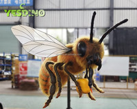 Maison de jeu d'abeilles géante réaliste personnalisable pour jardin extérieur Caractéristiques d'aventure Tête balançoire Aile Rabat Abdomen-pour maison publique