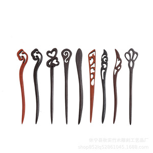 Horquilla de ébano con forma de corazón de madera de sándalo roja, hecha a mano, tocado para mujer, uso diario, diseño geométrico de Huangshan - Product Image 4