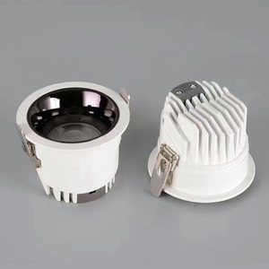 Luz LED de Techo Empotrada de Superficie Antideslumbrante de Alta Calidad CRI 95, 10W 12W 20W 32W, Regulable, Tuya CCT, IP44, en Oferta - Product Image 1