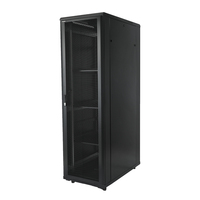 Armoires de réseau de centre de données extérieures 42U personnalisées porte en verre 19 pouces hub réseau serveur support montable au sol stock réseau