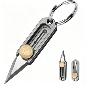 Couteau de poche mini en alliage de titane avec bouton en laiton vintage, petit couteau utilitaire porte-clés pour ouvrir les colis, utilisation EDC - Product Image 1