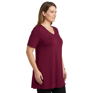 T-shirt décontracté pour femme, couleur unie, manches courtes, col rond, tricoté en polyester, UPF 50+, taille plus, bordeaux, coupe classique - Product Image 6