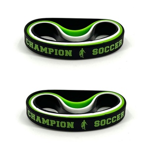 Bracelets personnalisés en silicone pour supporters de football – Accessoires de football en gros - Product Image 3