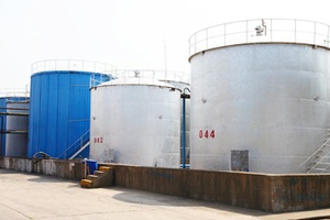 Chất tẩy rửa canxi Sulfonate tổng hợp có độ kiềm thấp được sử dụng để điều chế các loại dầu bôi trơn động cơ đốt trong khác nhau - Product Image 4