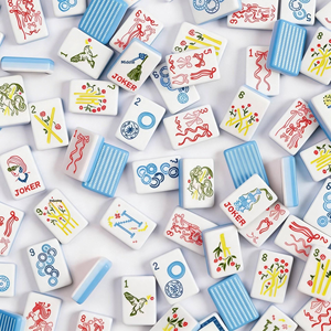 Oferta Especial: Juego de Mahjong Americano Moderno y Lujoso de 4 Niveles en Azul, 160 Fichas Acrílicas Ecológicas, Juego Familiar <span class=keywords><strong>para</strong></span> Niños, Ideal <span class=keywords><strong>para</strong></span> Fiestas y Días Festivos - Product Image 1