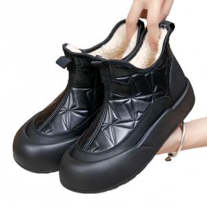 <span class=keywords><strong>รองเท้า</strong></span>บูทลุยหิมะหนาอบอุ่นสำหรับผู้หญิง<span class=keywords><strong>รองเท้า</strong></span>บูทเล่นกีฬาน้ำหนักเบารองเท้าบูทให้ความอบอุ่นกลางแจ้ง - Product Image 4