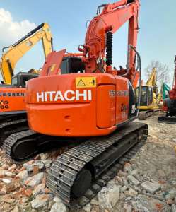 Excavatrice sur chenilles hydraulique Hitachi Zx135 d'occasion en vente, 90% neuve, Hitachi ZX135 d'occasion en vente - Product Image 2