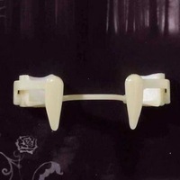Horreur Adulte Faux Dents Réutilisable Halloween Costume Effrayant Cosplay Partie Accessoire Petite Taille Dentiers Rétractable Vampire Crocs
