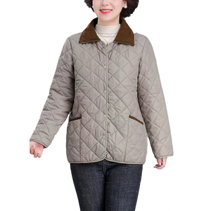 Manteau d'hiver élégant couleur lavande pour femmes d'âge mûr, col à revers, fermeture boutonnée avec poches latérales, style décontracté pour les trajets quotidiens - Product Image 1