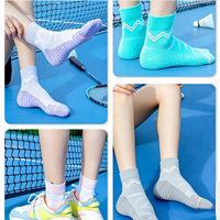 Chaussettes de course personnalisées en gros avec logo, chaussettes de sport en nylon à compression rapide pour cyclistes et passagers