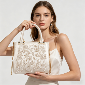 กระเป๋าถือผ้าซาตินปักลายมุกสุดหรู 17*8*16 ซม. กระเป๋าสะพายข้างแบบถอดสายได้ 3 แบบสำหรับผู้หญิง ใช้ได้<span class=keywords><strong>ท</strong></span>ั้งในชีวิตประ<span class=keywords><strong>จ</strong></span>ำวันและงานปาร์ตี้ - Product Image 5