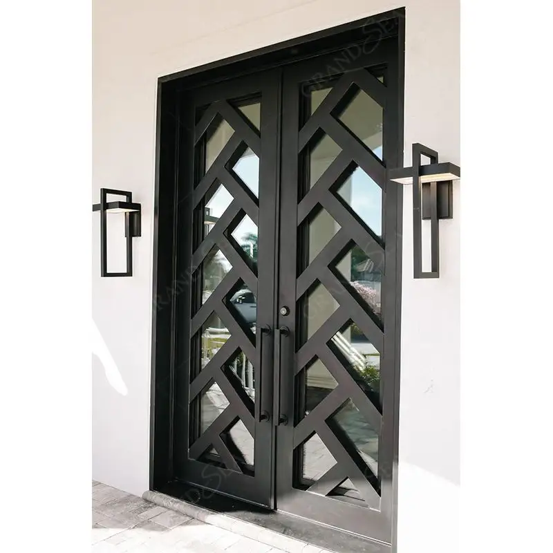 Porta d'ingresso in ferro battuto doppia apertura intagliata Design in ferro nero