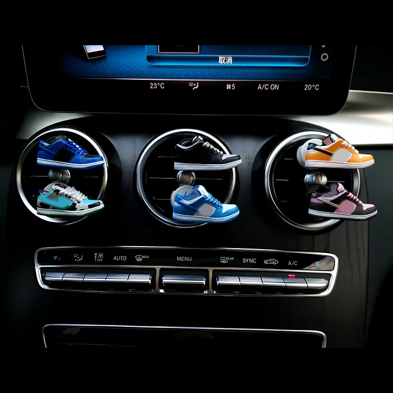 Mini zapatillas de deporte DK para aire acondicionado, modelo 3D de aromaterapia, zapatos con fragancia de coche, perfume