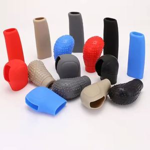 Accessoires de voiture en silicone universels de luxe avec logo personnalisé, housse de levier de vitesses manuel/automatique avec frein à main intégré - Product Image 2