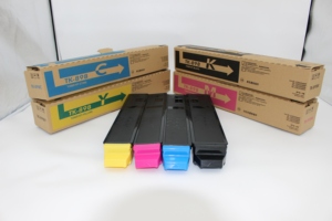Cartucho de Tóner Compatible con Kyocera TK895 TK897 TK898 TK899 para Impresoras Kyocera FS C8020 C8025 C8520 C8525MFP - Product Image 2