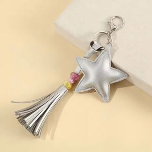 Llavero de PU con borla de cuero sintético y perlas, relleno de felpa, estrella de cinco puntas, para mujer, niña, colgante de bolso - Product Image 4