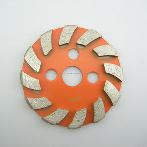 Tampons métalliques de 100mm Outils de disque de meulage de plaque de fer Turbo pour sol en pierre Granit Marbre Béton pour rectifieuse de sol en Chine - Product Image 4