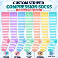Chaussettes de compression rayées personnalisées, hauteur genou, pour le sport, pour femmes et hommes, OEM, marque privée, vente en gros, respirantes, extensibles, faible MOQ