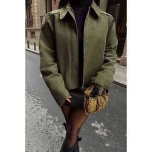 เสื้อแจ็คเก็ตผู้หญิงสีกากีพร้อมปกเสื้อเชิ้ตเสื้อคลุมด้านนอกที่ดูหรูหรา - Product Image 4
