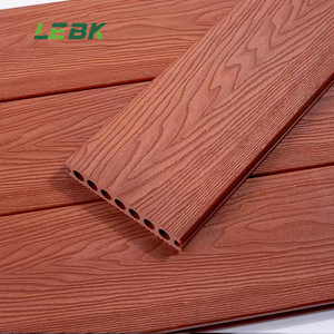 Revêtement de sol exclusif sans formaldéhyde Terrasse en faux bois Gaufrage 3D Terrasse en bois Facile à installer Carreaux de sol pour salle d'exposition - Product Image 4