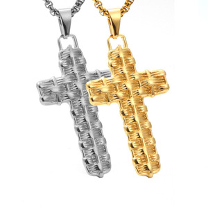 Collier pendentif croix ondulée tendance en alliage de zinc doré et argenté, bijoux cadeaux - Product Image 1