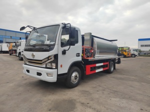 Camion distributeur d'asphalte 6m³ avec largeur de pulvérisation de 6m, pulvérisateur de bitume, moteur Dongfeng Cummins - Product Image 4