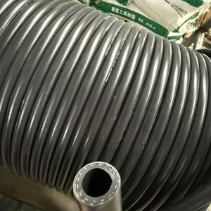 Selang Bahan Bakar Tekanan Tinggi untuk Pompa Bahan Bakar & Saluran Injektor Bersertifikat SAE J30R7 5/16 <span class=keywords><strong>3</strong></span>/8 Inci Kualitas OEM - Product Image 3