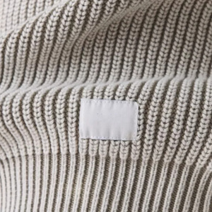 Suéter de cuello redondo de punto <span class=keywords><strong>Katin</strong></span> Swell para hombre con textura acanalada y ajuste relajado perfecto para uso diario informal - Product Image 3
