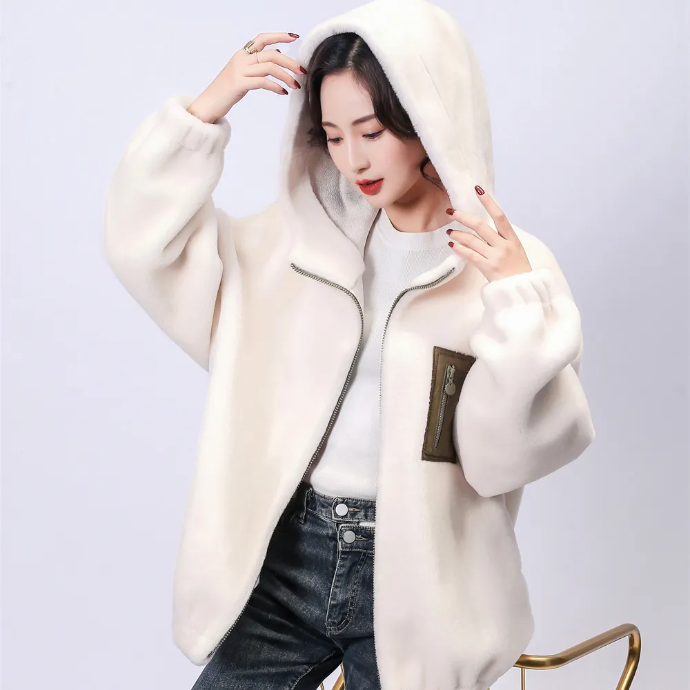 hotselling OEM ODM winter women lamb wool long white color casual fashion lamb fur coat for ladies