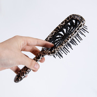 Brosse à cheveux démêlante rapide Wanmei à poils souples et flexibles, motif léopard, pour cheveux secs ou mouillés