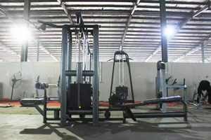 Équipement <span class=keywords><strong>de</strong></span> musculation commercial, machine à câbles multi-gym réglable à 5 stations, entraînement musculaire - Product Image 2