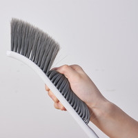 Brosse à lit à manche PP allongé pour poils longs, pour le nettoyage domestique et l'élimination de la poussière, brosse antistatique douce