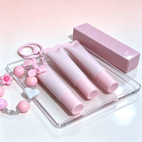 Gloss à lèvres hydratant au peptide en tube souple portable, 24 couleurs, breloques pendentifs DIY tendance, cosmétiques de voyage pour le soin des lèvres