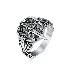 Anillo retro con forma de espada y calavera para hombre, en plata, oro, negro, titanio y acero, joyería de moda, estilo punk, hip hop, accesorio de regalo. - Product Image 5