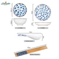 Offre spéciale bol de service à ramen en porcelaine bleue et blanche japonais et coréen ensemble cadeau en céramique avec baguettes
