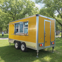 Remorque alimentaire pour petit-déjeuner à vendre, Remorque alimentaire avec grill rotissoire à poulet, Camion alimentaire à vendre, Camion alimentaire pour café en gobelets à Maurice