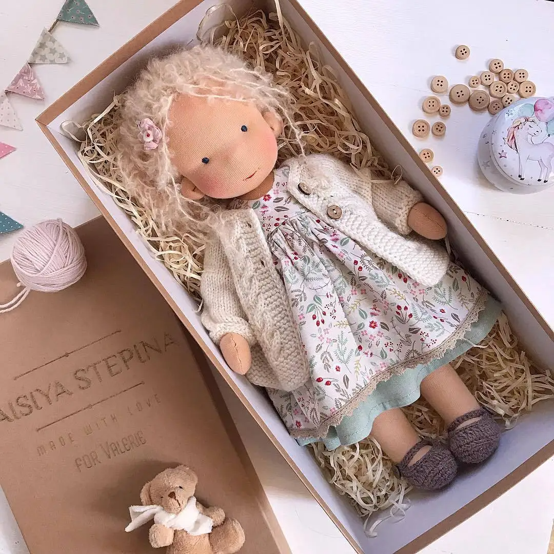 White and Pink(Doll and Doll clothes)