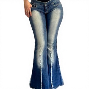 Calça <span class=keywords><strong>Jeans</strong></span> Feminina de Cintura Baixa com Lavagem Degradê, Corte Boot Cut, Bainha Desfiada e Fenda, com Bordado de Estampa de Leopardo, para Estilo High Street Y2K - Product Image 6
