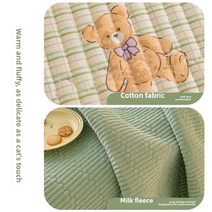 Coperta Tatami Doppio Lato in Cotone e Pile Invernale, Trapuntata e Ispessita, Set Tre Pezzi - Product Image 2