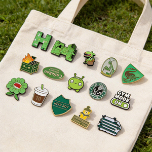 Pin de Solapa de Metal Esmaltado Personalizado OEM ODM, Broche de Diseño Único con Personaje de Dibujos Animados, Accesorio de Moda para Uso Diario - Product Image 2