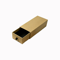 Boîte d'emballage cadeau en papier kraft personnalisé brillant/latte lamination gaufrage estampage alimentaire sûr pour colliers lunettes et chaussettes