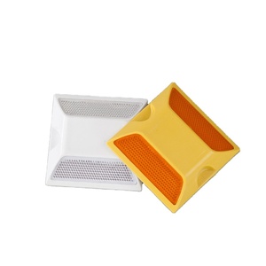 Réflecteurs routiers en plastique durable à 2 faces réfléchissantes pour la sécurité routière, marqueurs de route en forme d'œil de chat - Product Image 1