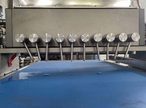 Small Desktop Pouring <b>Candy</b> <b>Machine</b> Chocolate and Fudge Forming Equipment Food Processing Machinery - Product Image 3